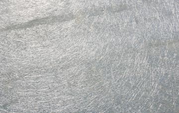 Stackyard Green laminate fibreglass or shingles?